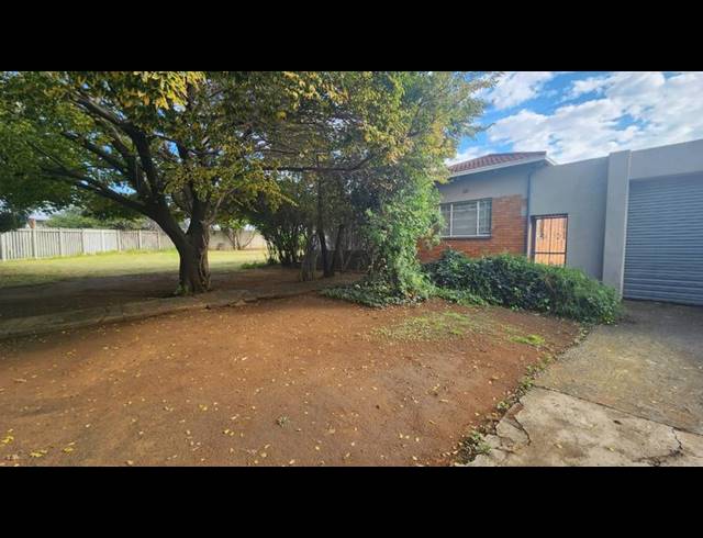 INDUSTRIAL FOR SALE IN ALBERTON NORTH